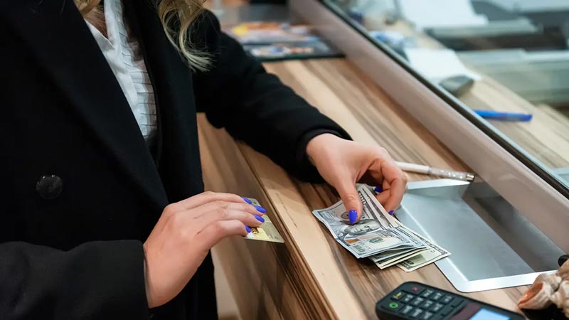 بهترین صرافیهای ونکوور برای ایرانیان