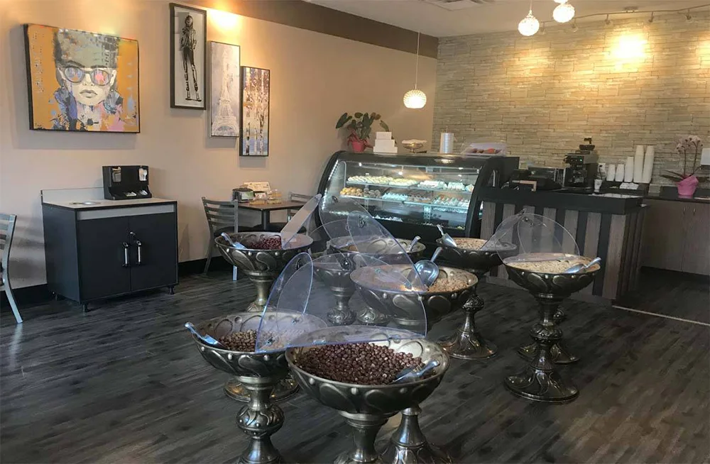 بهترین قنادی های ابرانی در کانادا